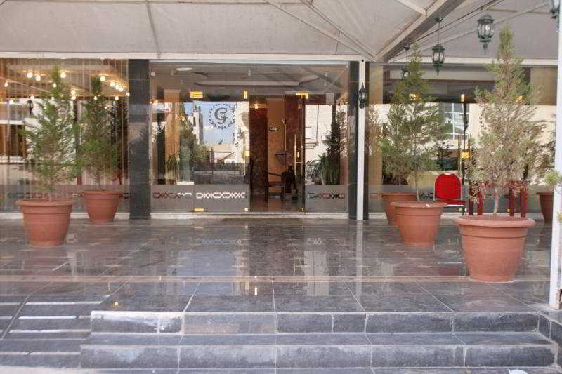 Gardens Hotel Amã Exterior foto